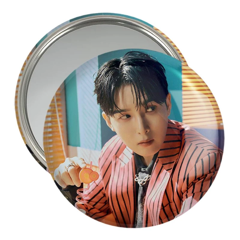 آینه جیبی خندالو مدل ریووک گروه سوپر جونیور Super Junior  کد 21411