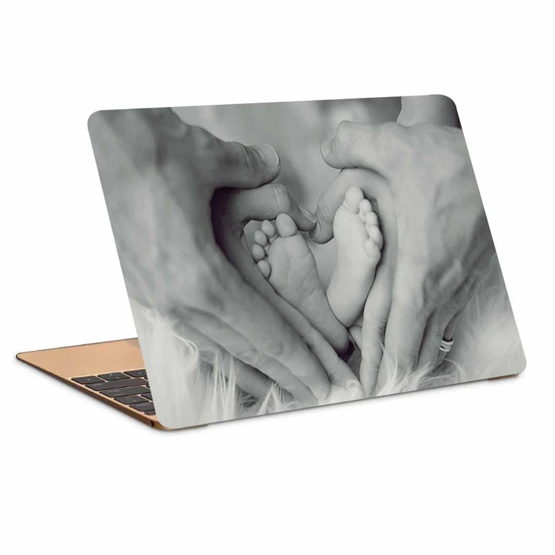 استیکر لپ تاپ طرح family hands love کد N-177 مناسب برای لپ تاپ 15.6 اینچ