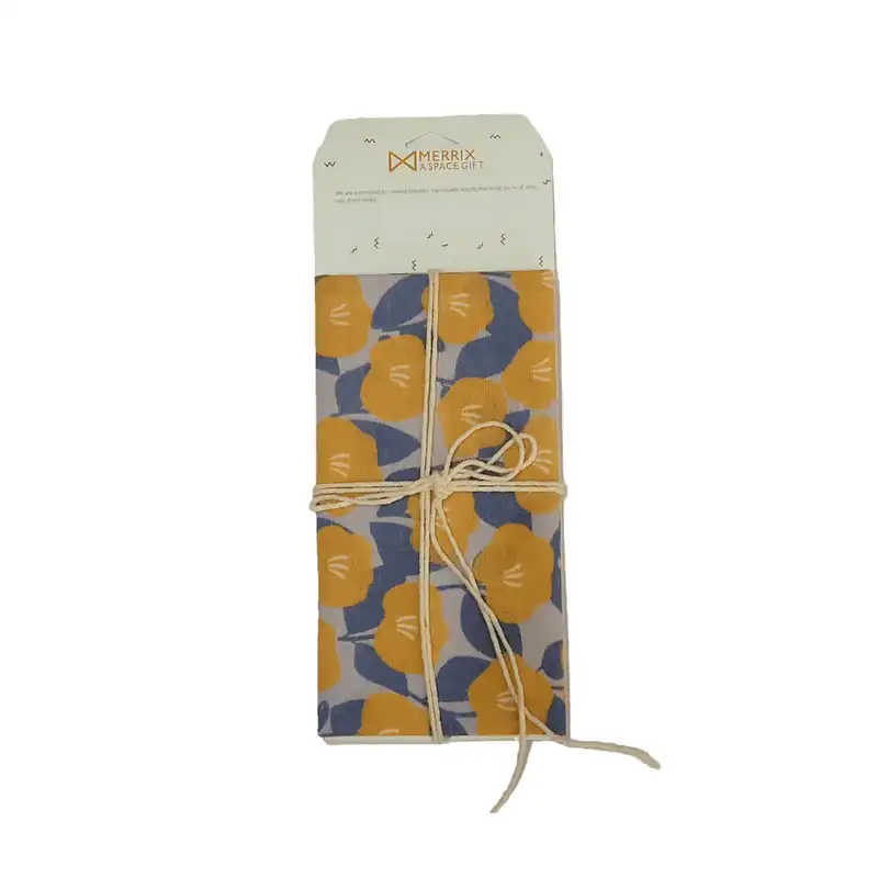 کاغذکادو مریخ مدل پارچه ای life is beautiful