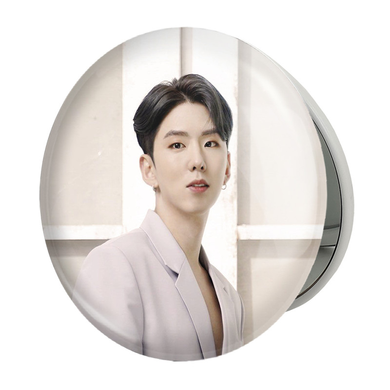 آینه جیبی خندالو طرح کیهیون گروه مانستا اکس MONSTA X مدل تاشو کد 12280 