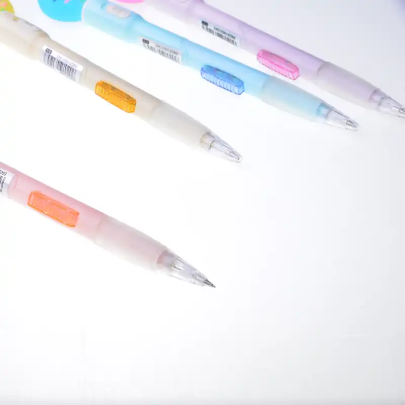 مداد نوکی 0.7 میلی متری مدل چراغ دار طرح دونات