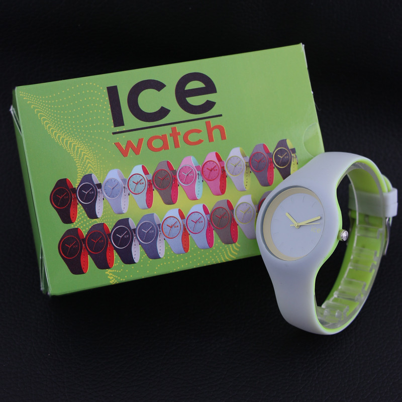 ساعت مچی عقربه ای بچگانه مدل IS 3538 -ZZ-TO-RO-SB