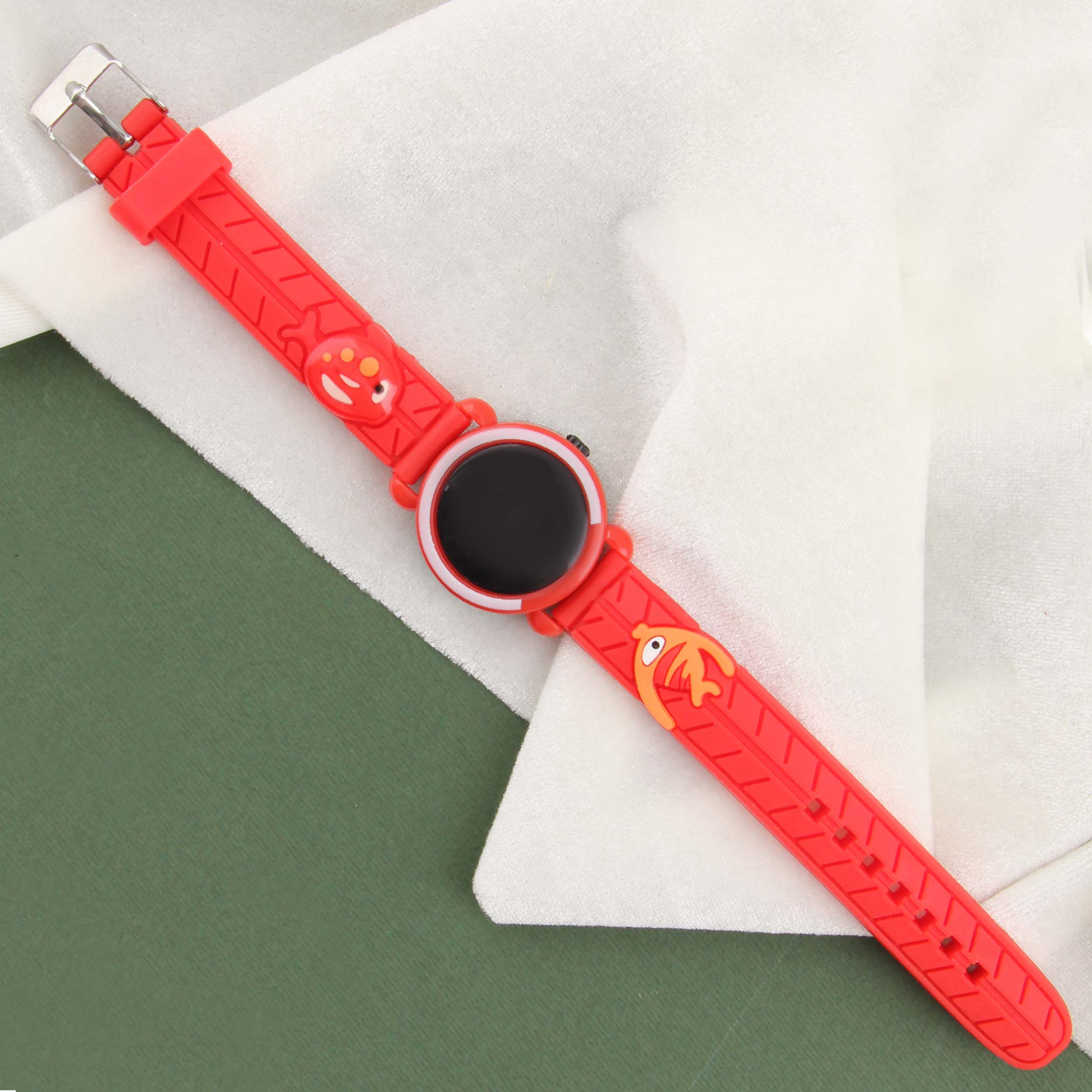 ساعت مچی دیجیتال دخترانه مدل کاروتی طرح ماهی کد WHK_080