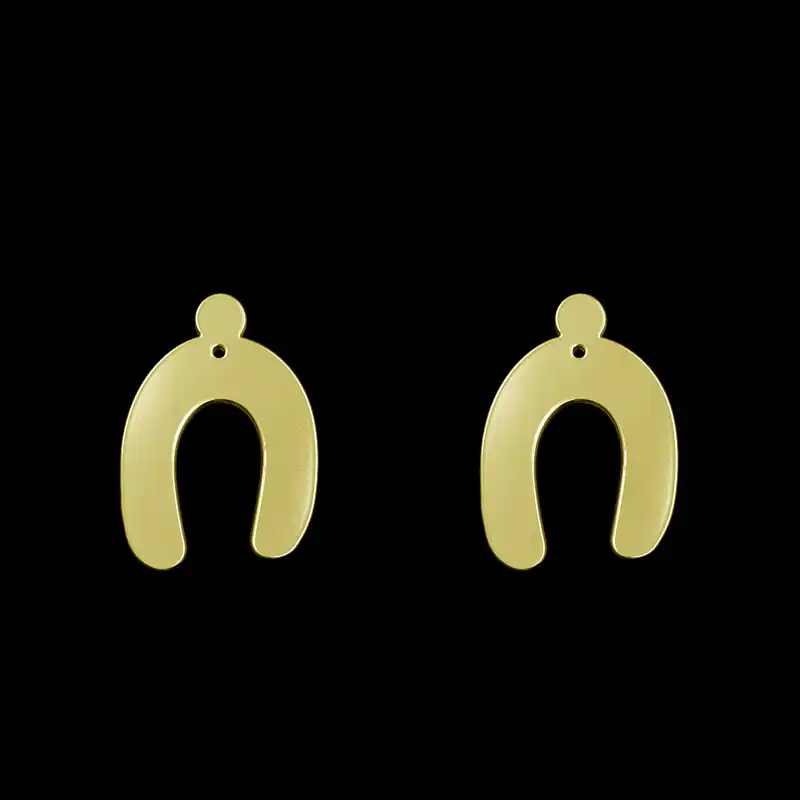 گوشواره طلا 18 عیار زنانه مدوپد مدل هندسی کد GA1-15085