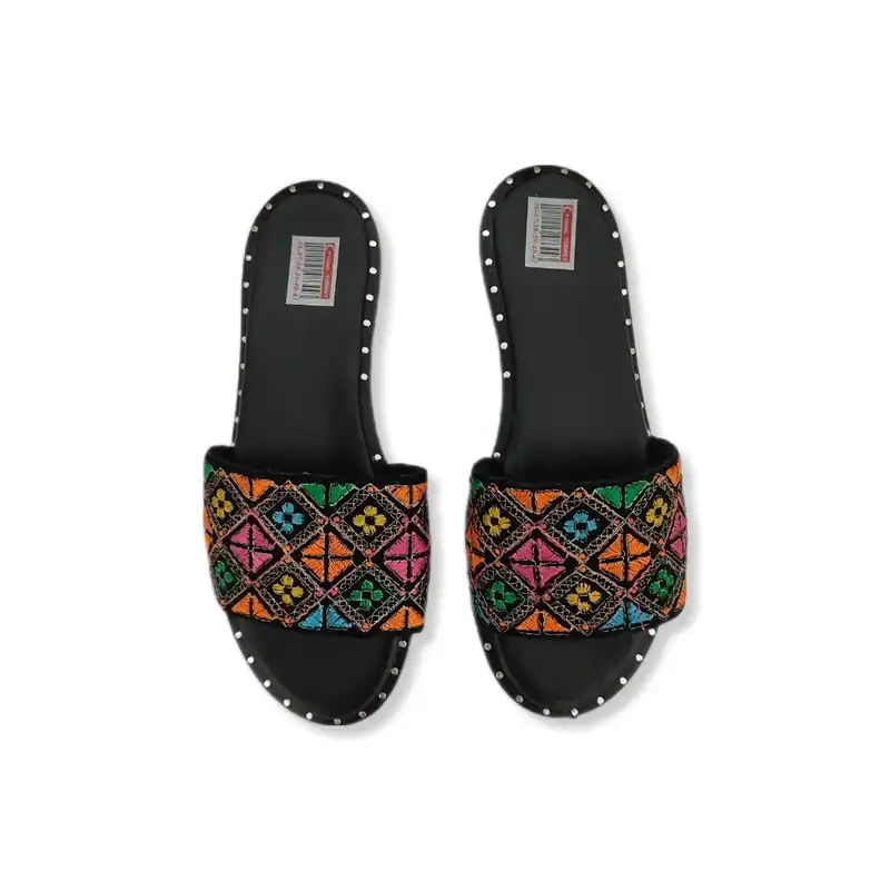 صندل زنانه مدل سنتی