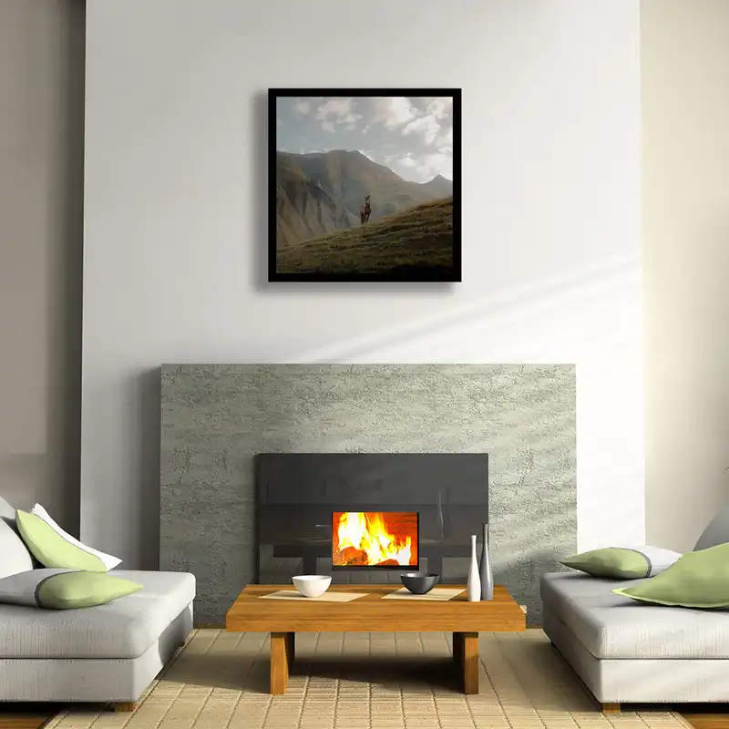 تابلو مدل اسب تنها