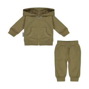 ست سویشرت و شلوار بچگانه آدمک مدل 2171201-48