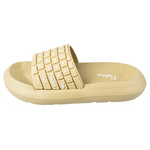 دمپایی مردانه مدل کیبورد CR.1869