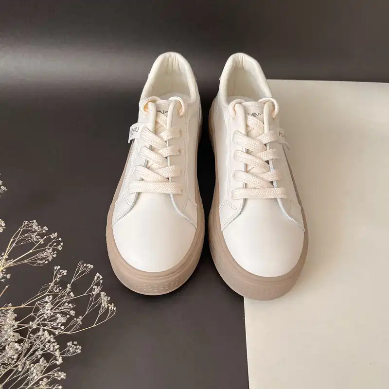 کفش روزمره زنانه مدل نونا