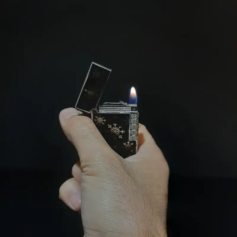 فندک مدل snow