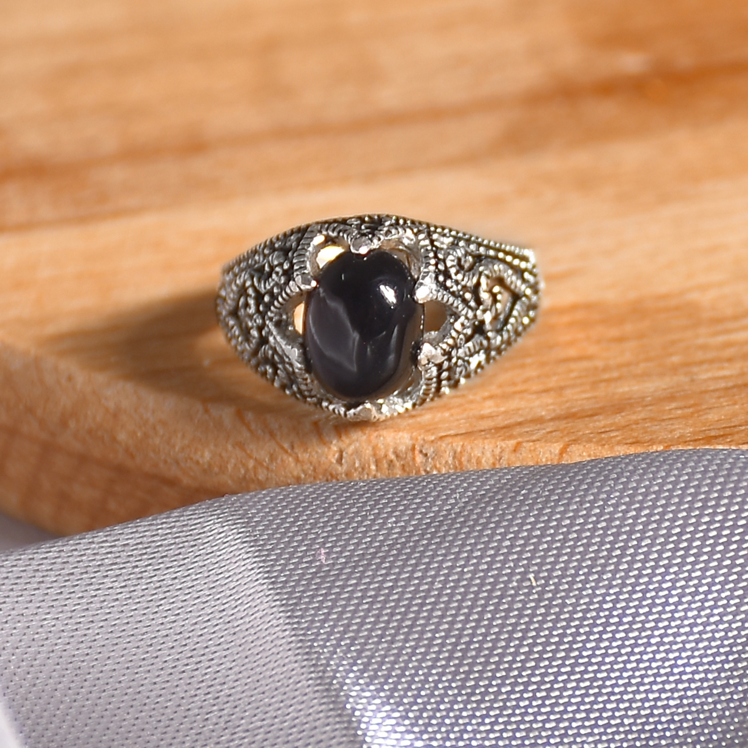 انگشتر نقره پسرانه نقره جات لطفی مدل عقیق کد ANMS032E02 انگشتر نقره پسرانه نقره جات لطفی مدل عقیق کد ANMS032E02