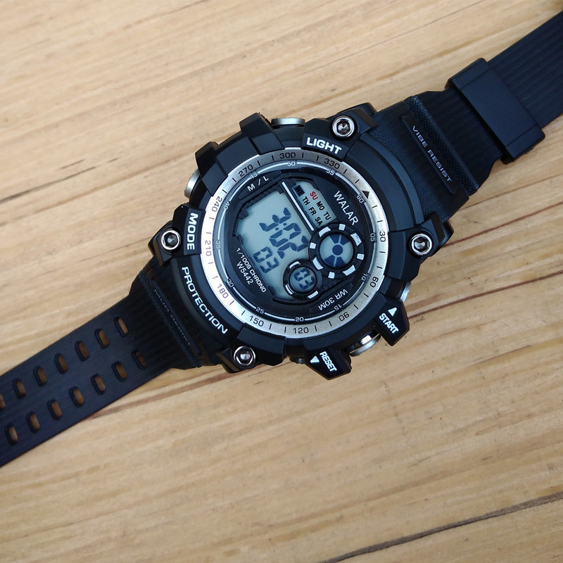 ساعت مچی دیجیتال پسرانه والار مدل SPORT کد 20M-B ساعت مچی دیجیتال پسرانه والار مدل SPORT کد 20M-B