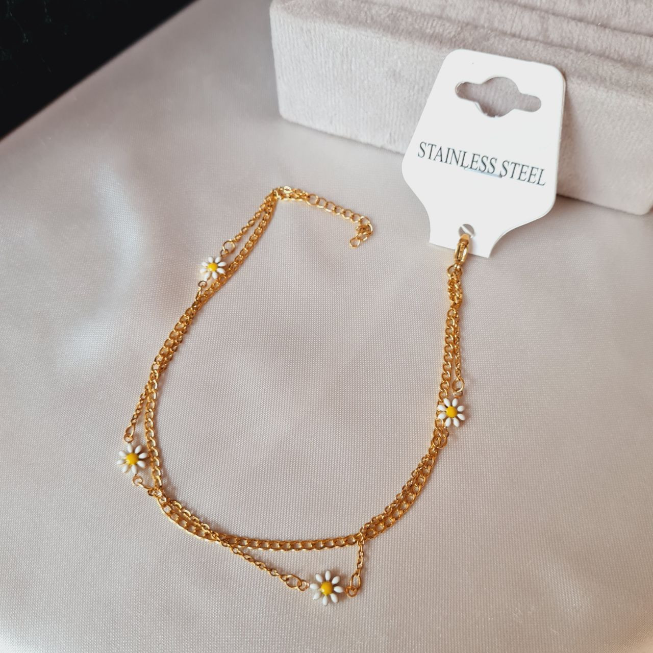 پابند زنانه استینلس استیل مدل بابونه دولاین