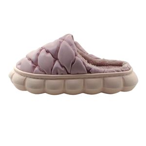 نقد و بررسی دمپایی حوله ای زنانه مدل Leathern_p توسط خریداران