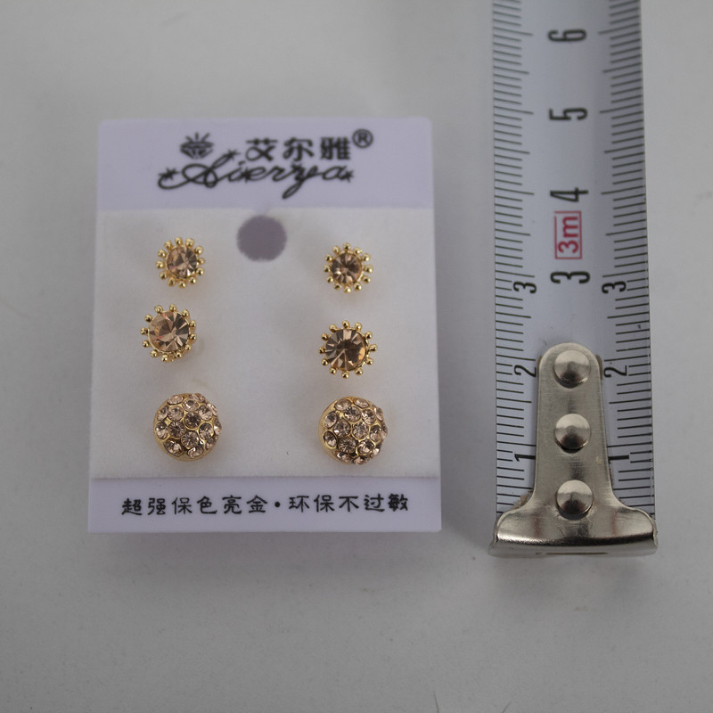 گوشواره زنانه مدل آریا میخی کد 12 مجموعه 6 عددی