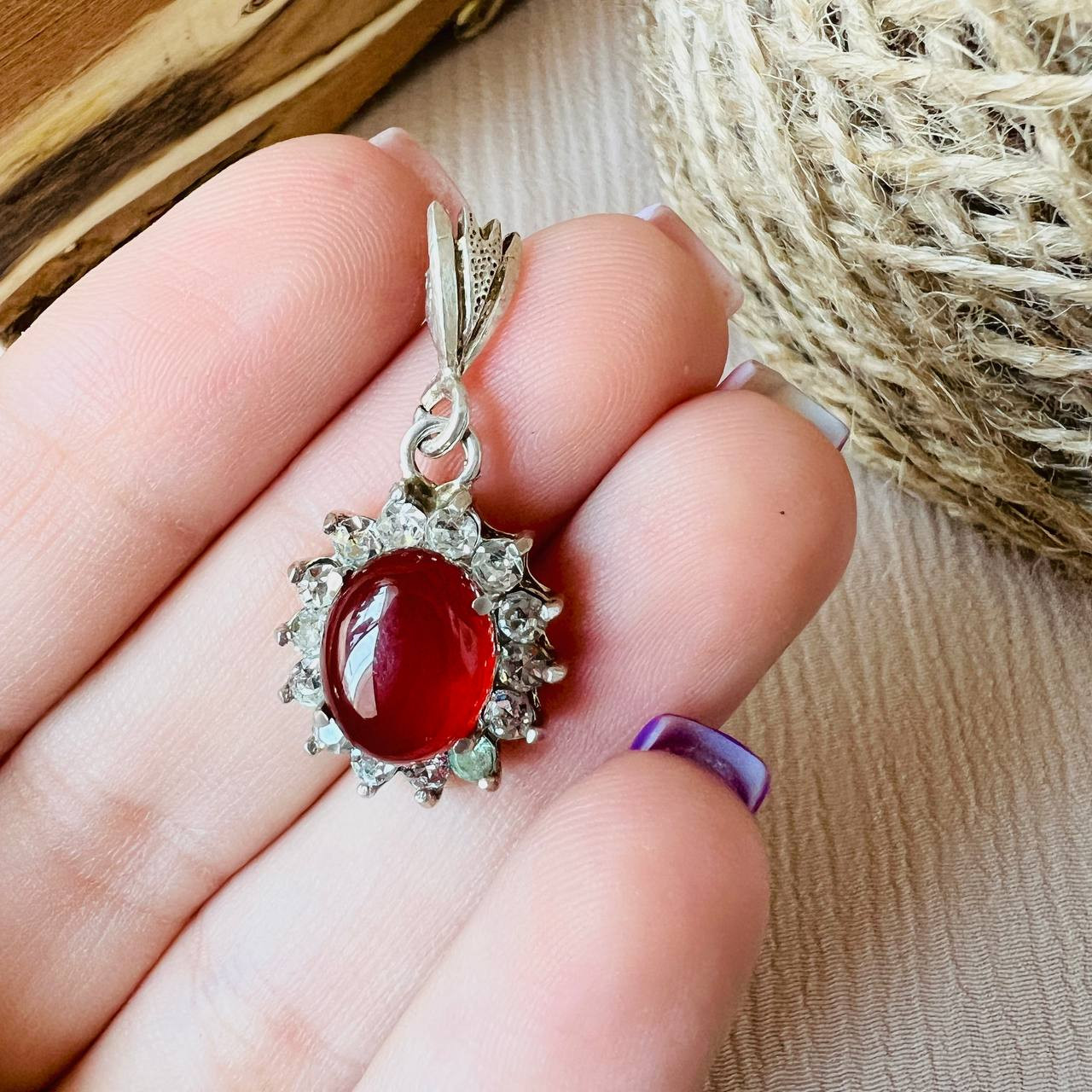 آویز گردنبند نقره زنانه مدل سنگ عقیق خورشید نگین دار