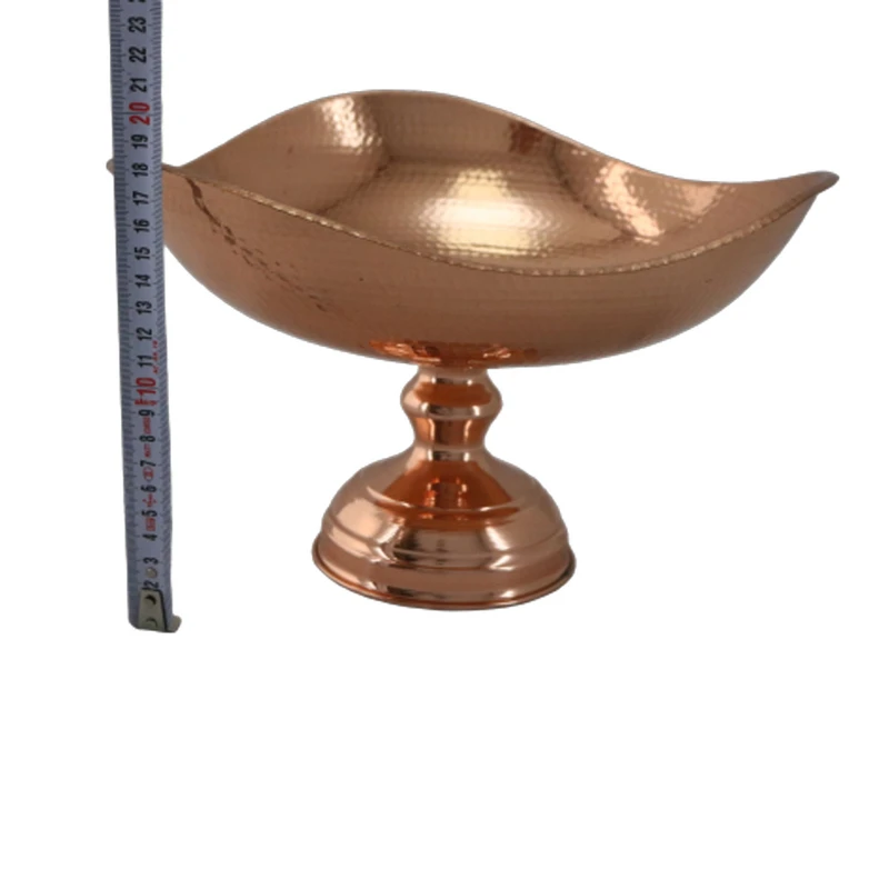 عکس شماره 2 : میوه خوری مسی مدل سه گوش