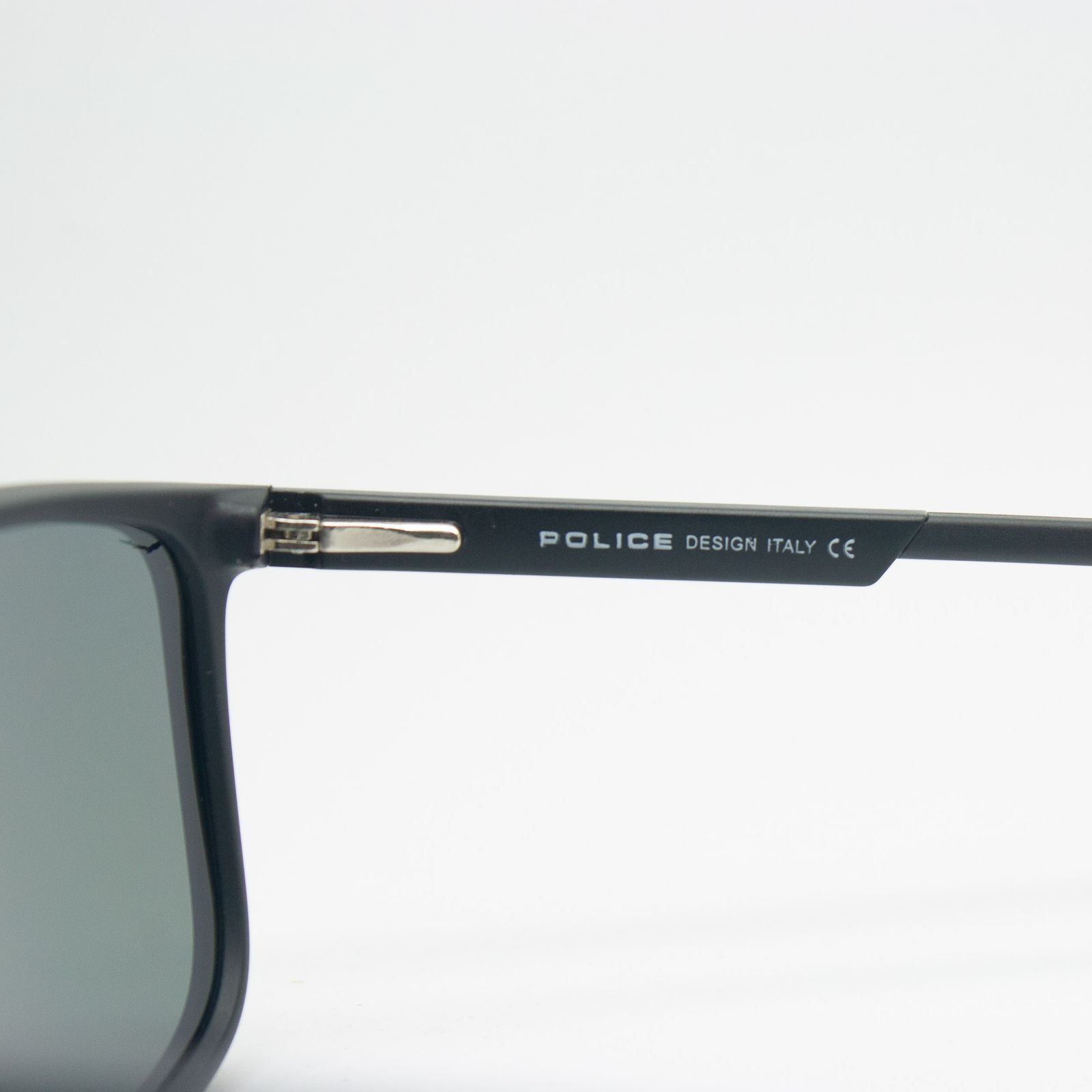 عینک آفتابی پلیس مدل FC04-08 C01 -  - 9