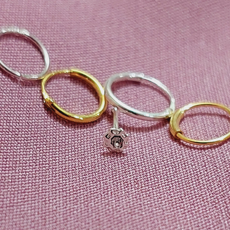 پیرسینگ نقره زنانه آی ام مدل 06 مجموعه 5 عددی پیرسینگ نقره زنانه آی ام مدل 06 مجموعه 5 عددی