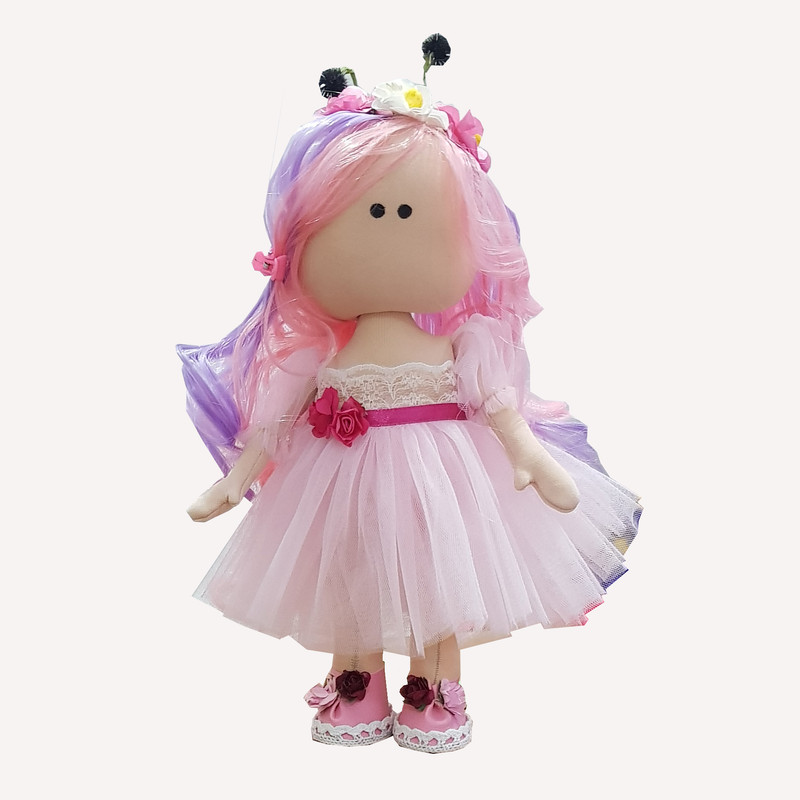 عروسک مدل روسی طرح پروانه کد D016 ارتفاع 30 سانتی متر