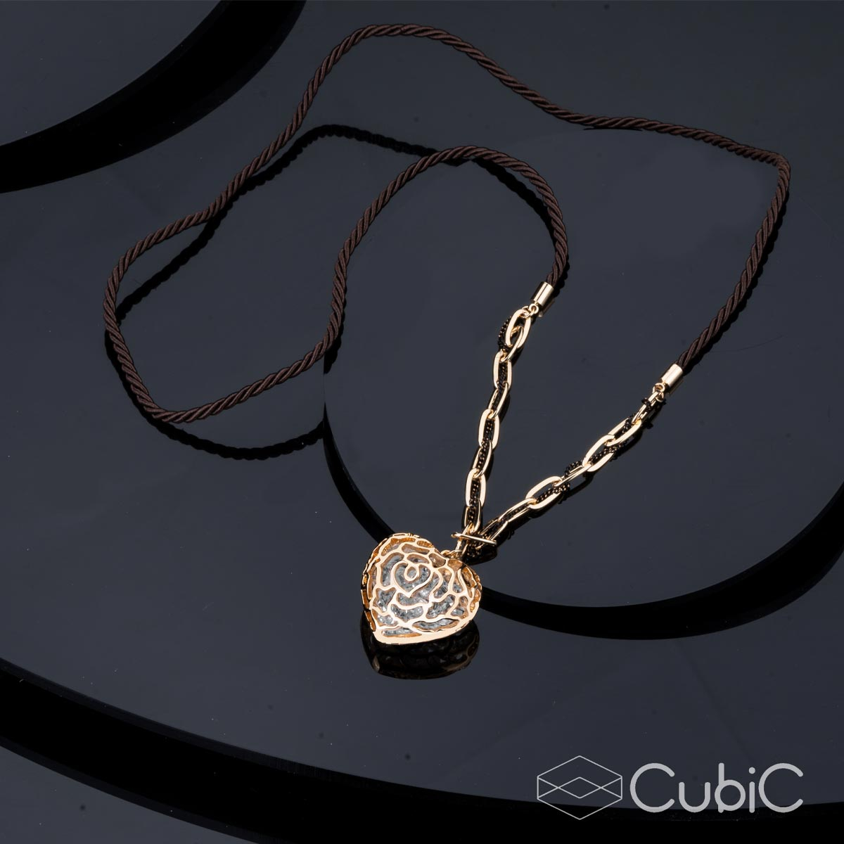 گردنبند زنانه کوبیک مدل QN-59939