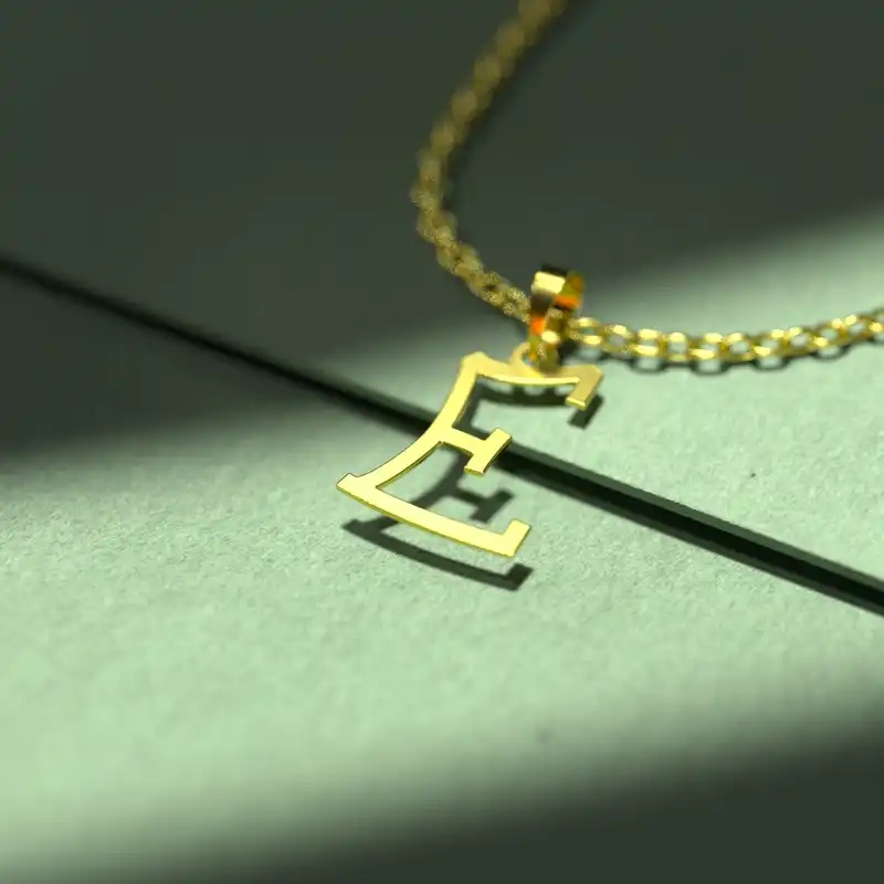 گردنبند طلا 18 عیار زنانه مدوپد مدل حرف E کد H3-1-1421