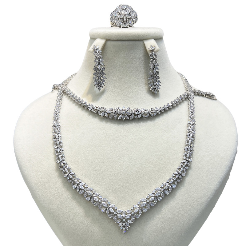 ست نقره زنانه مدل سوپر لوکس جواهری مزین به روکش طلای 849-340