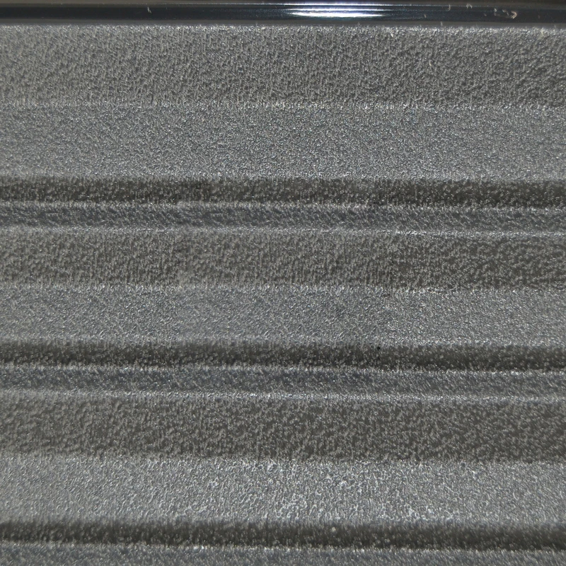 عکس شماره 15 : چمدان مدل فشن کد vte1 سایز بزرگ ارتفاع 78 سانتی متر