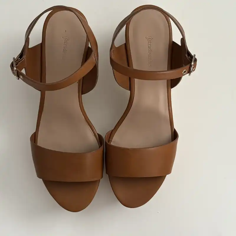 صندل زنانه استرادیواریوس مدل St706