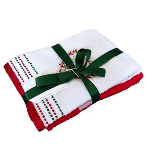 حوله دستی مادام کوکو مدل Burke XMAS سایز 50x70 سانتی متر مجموعه دو عددی