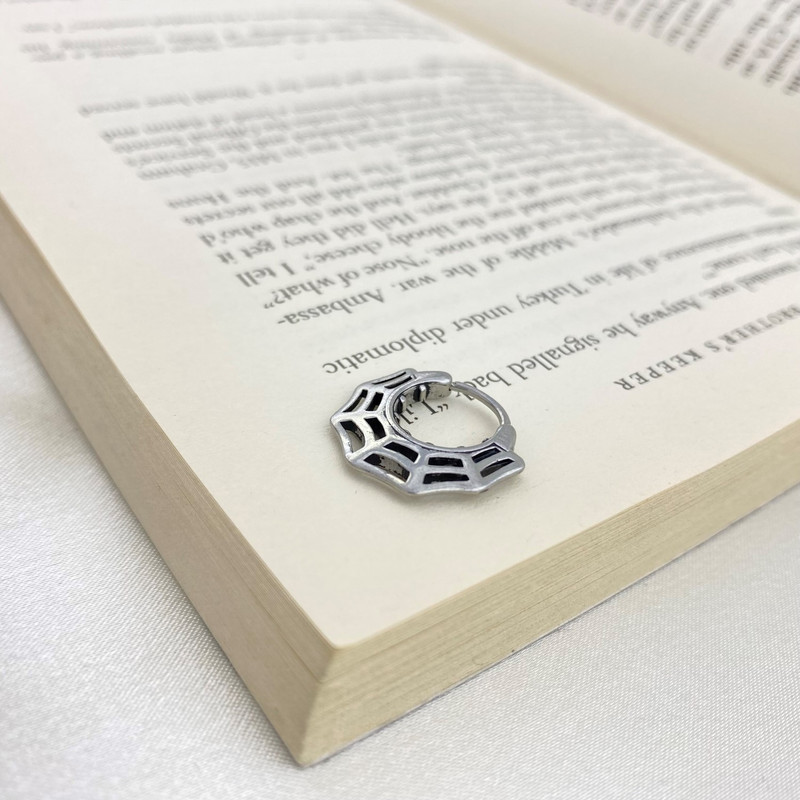 پیرسینگ گوش زنانه مدل تار عنکبوت کد P4401 پیرسینگ گوش زنانه مدل تار عنکبوت کد P4401