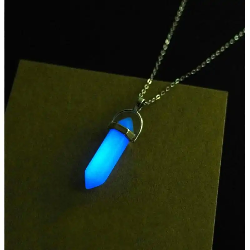 گردنبند مدل چاکرا شب تاب