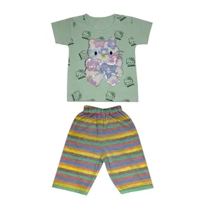 ست تی شرت و شلوارک دخترانه مدل کیتی کد4