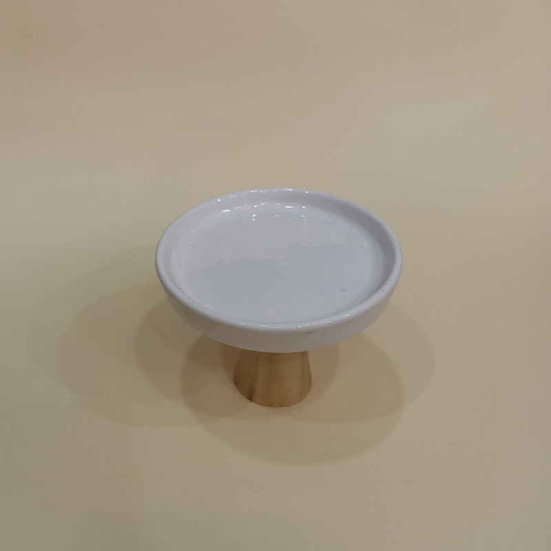 مزه خوری مدل پایه چوب راش کد 054