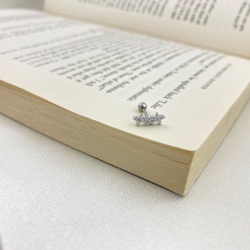 پیرسینگ گوش زنانه مدل گل فلاور کد P4419