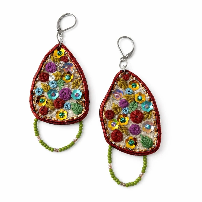 گوشواره دست دوز زنانه مدل گلپسندان کد 03