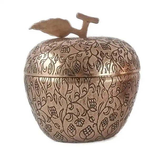 قندان مسی طرح سیب قلم زنی کد ZH04.4