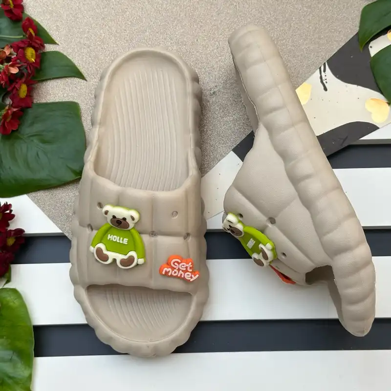 دمپایی زنانه پاپا مدل ندا