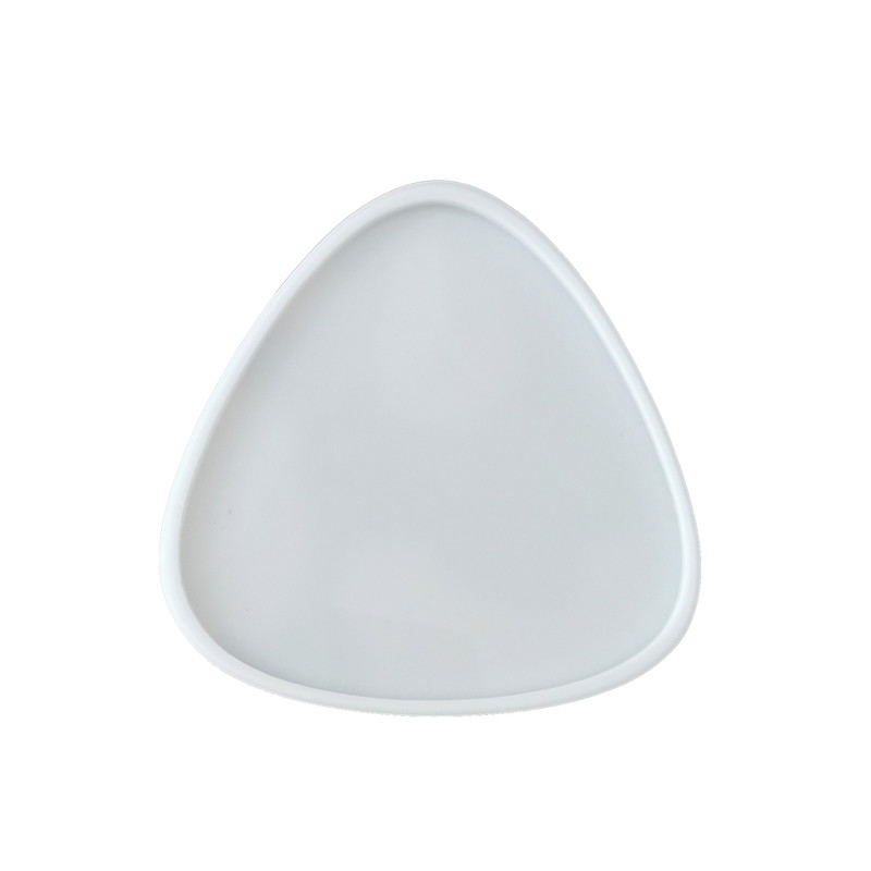 قالب رزین مدل زیرلیوانی طرح مثلث کد ZPO1