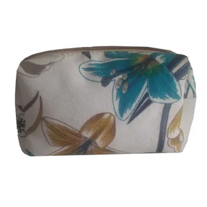 کیف لوازم آرایش زنانه مدل flower