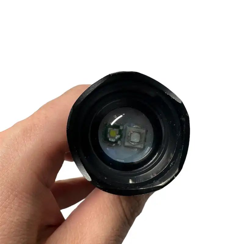 چراغ قوه دستی مدل UV 30000W_ER