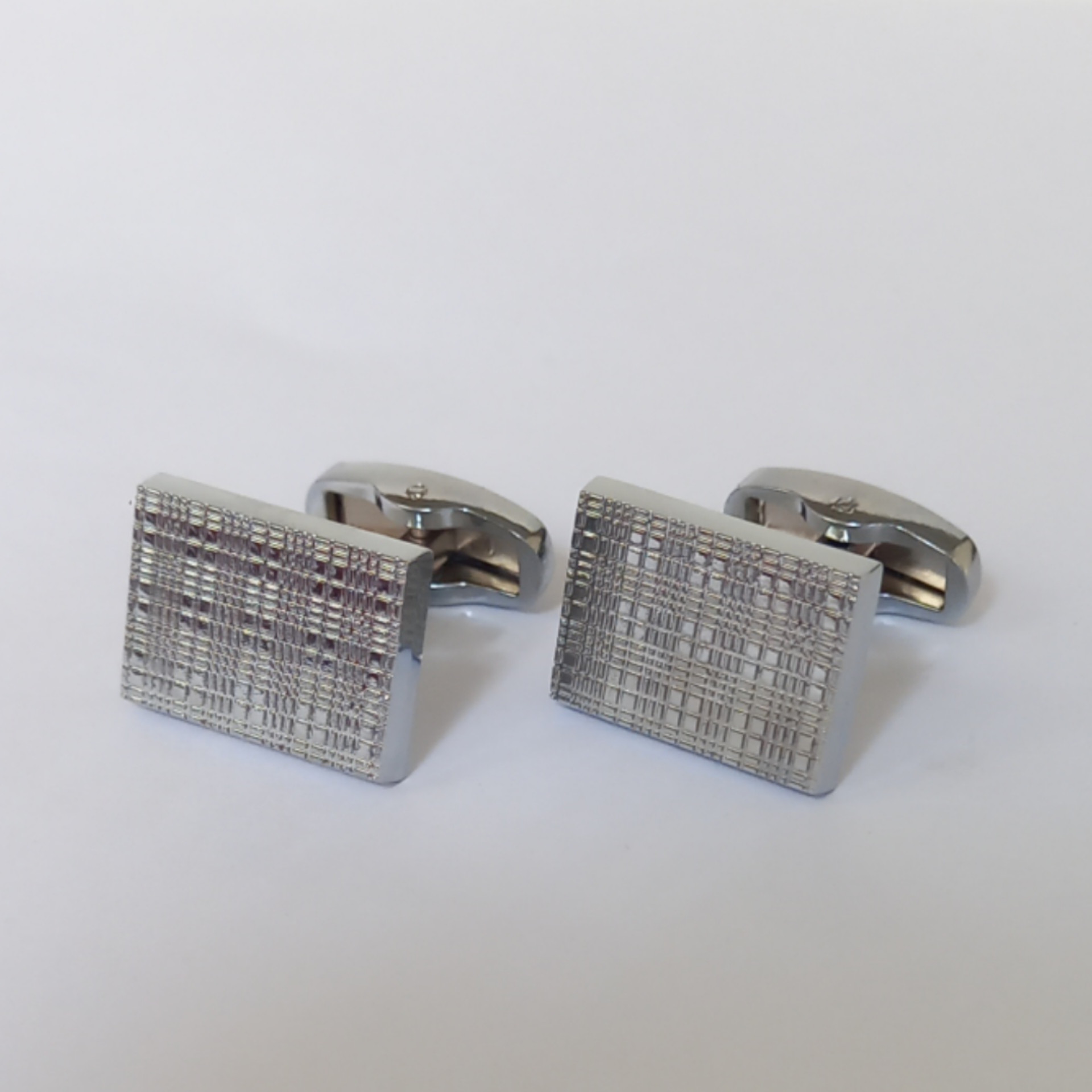 ست دکمه سردست و گیره کراوات مردانه مدل 751