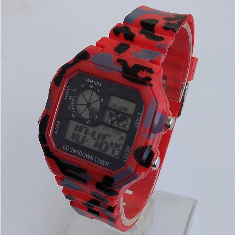 ساعت مچی دیجیتال پسرانه مدل اسپرت ارتشی کد 70