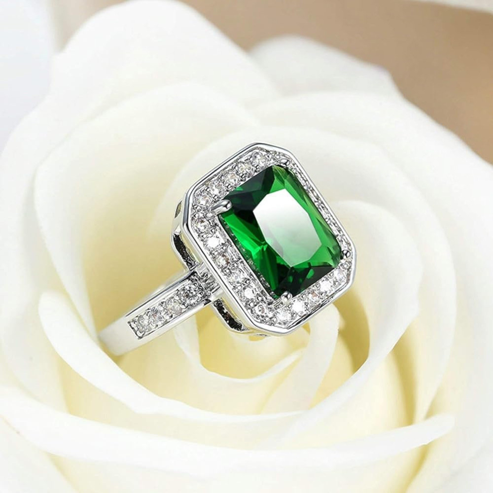 انگشتر نقره زنانه مدل زمرد arm4742