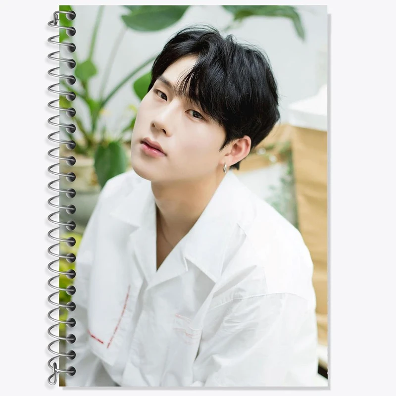 دفتر لغت 50 برگ خندالو مدل جوهان گروه مانستا اکس MONSTA X کد 21128