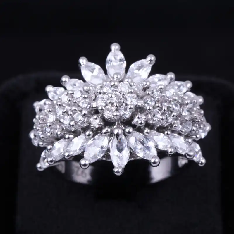 انگشتر نقره زنانه مدل AMT_R082