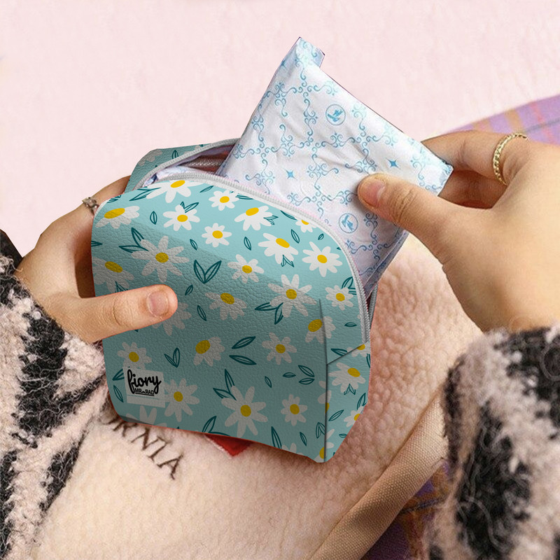 کیف نوار بهداشتی فیوری مدل گل بابونه کد 2248