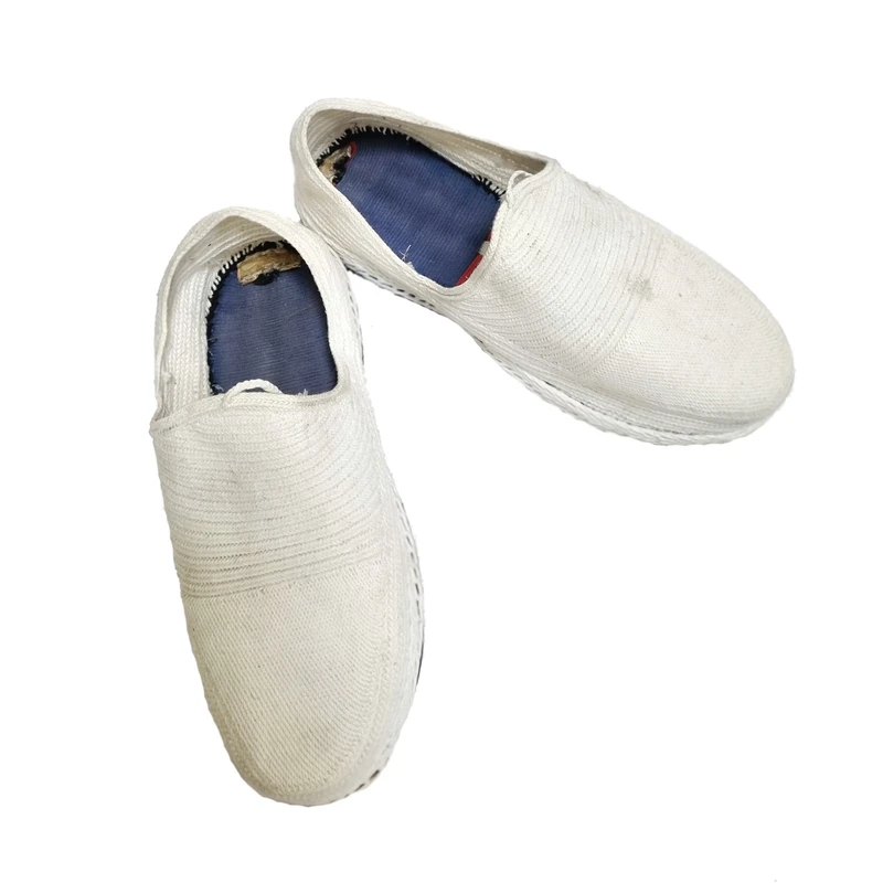 گیوه دست‌دوز مردانه آرانیک مدل کلاش