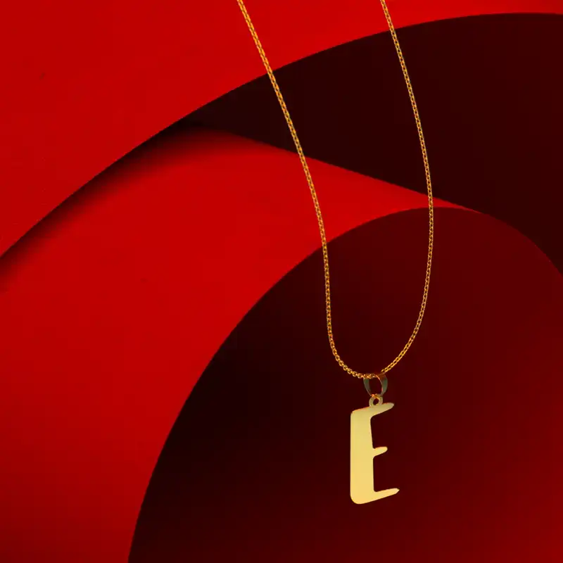 گردنبند طلا 18 عیار زنانه مدوپد مدل حرف E کد H3-1-1111