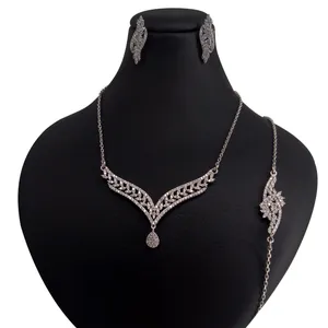 نیم ست نقره زنانه ملک زیور مدل اشک و برگ کد 608